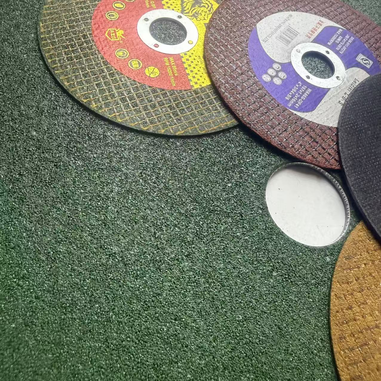  Industrial grade cutting disc
